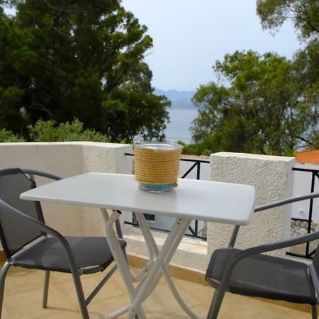 Apartment With Sea View And Balcony 60M From Beach Aegina 외부 사진